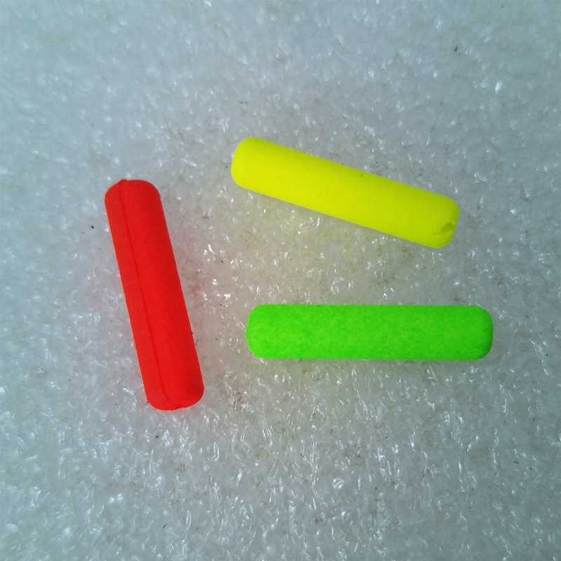 100 pcs cylinder foam Float Tail Eye-catching Beans