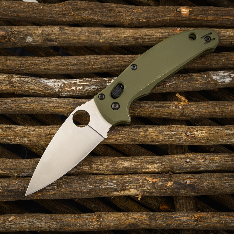 Spyderco Spyderco Manix 2 LW Salt MagnaCut with AWT Scales