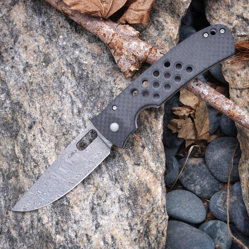Tom Mayo Dammy Folder