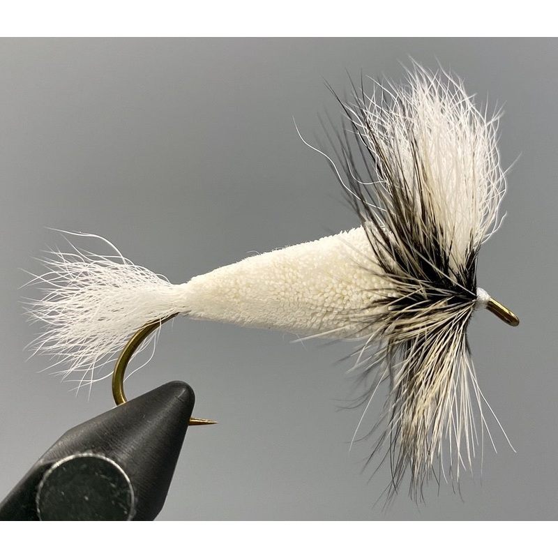 Wulff Bomber – White/Badger Hackle