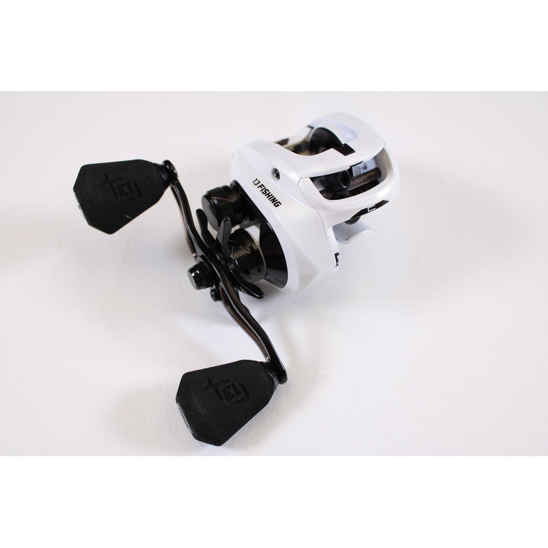 13 Fishing Concept C Gen II C2-8.3-RH 8.3:1 RH – Used Casting Reel – Excellent Condition