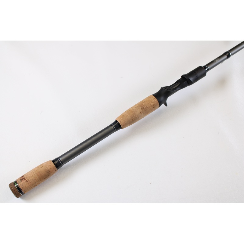 Fenwick Elite Bass ELTB73H-XFC 7’3″ Heavy – Used Casting Rod – Very Good Condition