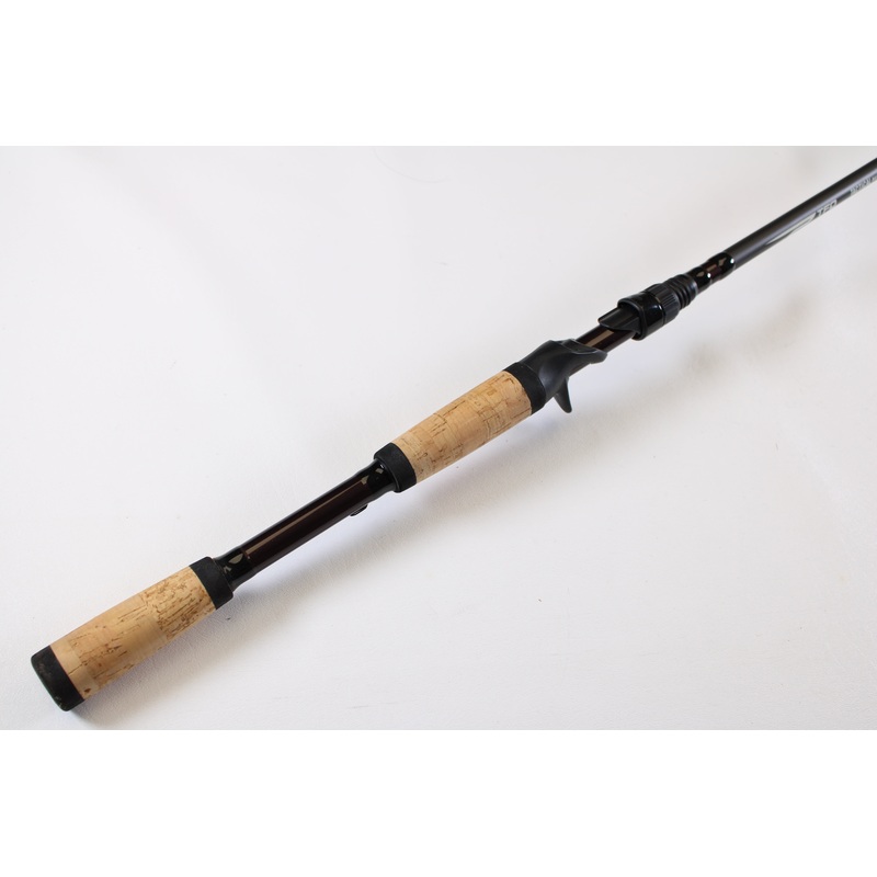 Temple Fork Tactical Bass 7’4″ Heavy – Used Casting Rod – Excellent Condition