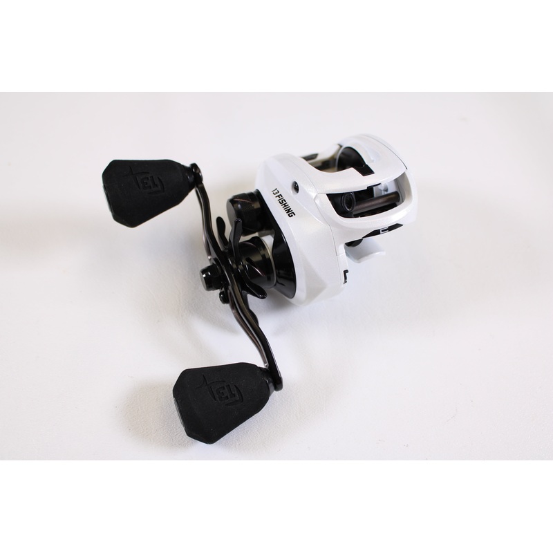 13 Fishing Concept C Gen II C2-7.5-RH 7.5:1 RH – Used Casting Reel – Excellent Condition