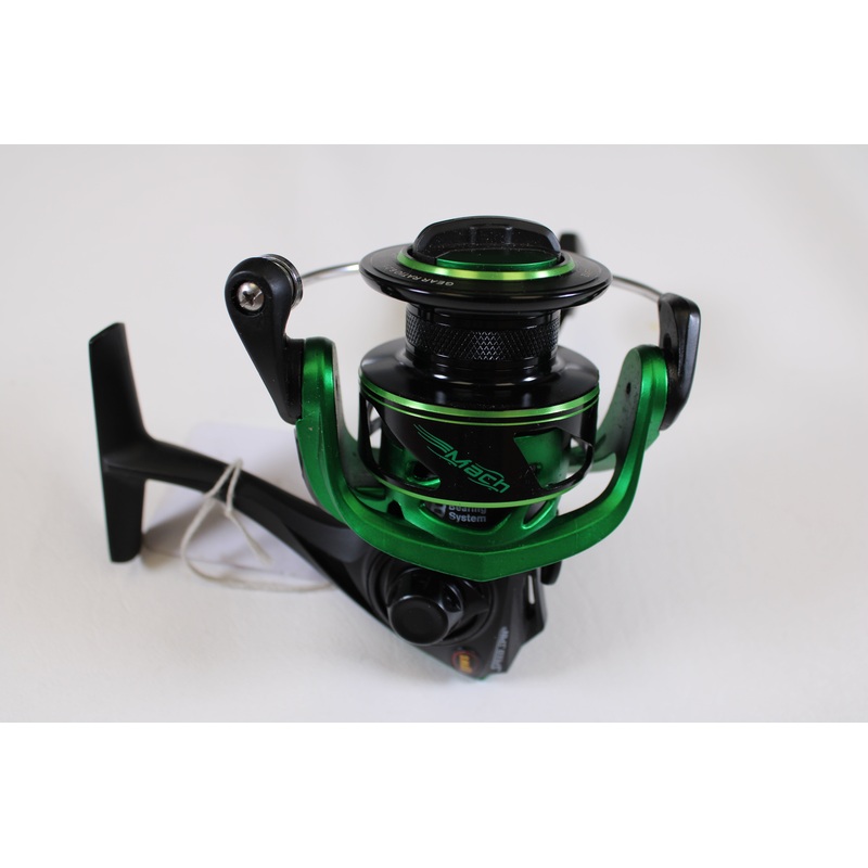 Lew’s Mach MS400 6.2:1 – Used Spinning Reel – Very Good Condition